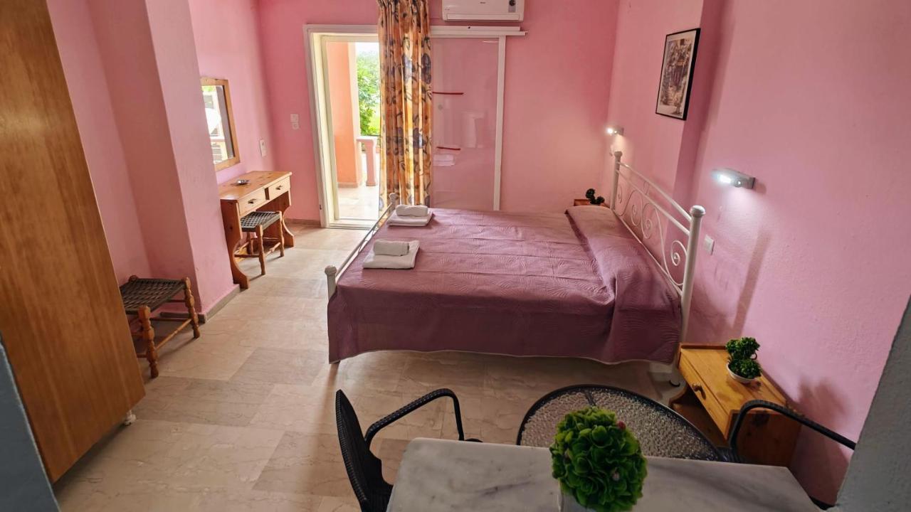 Elena Pool Aparthotel Agios Georgios  Exterior photo
